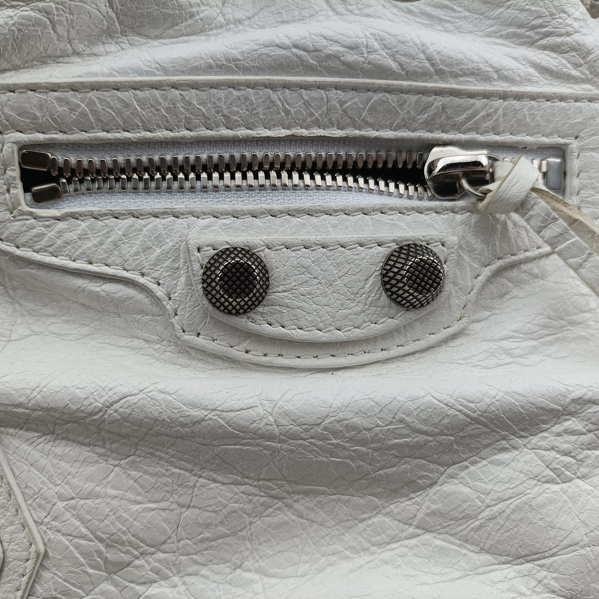 Pre-owned Balenciaga Le Cagole White lambskin  shoulderbag | stylenewstar