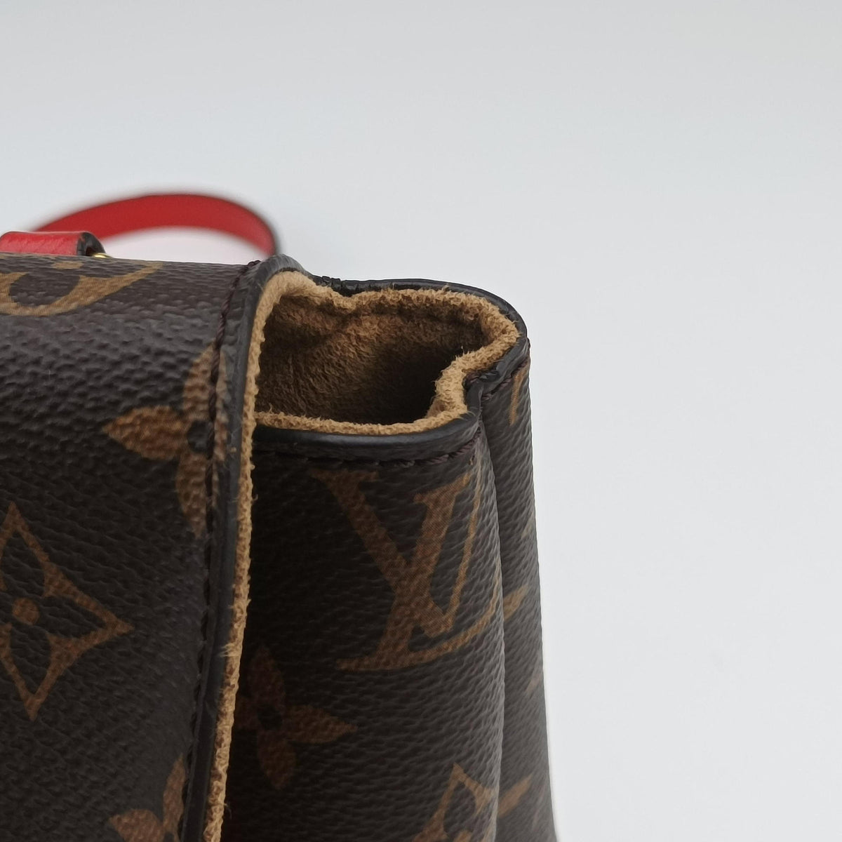 Vintage Louis Vuitton MARIGNAN Brown × Coquelicot Monogram Canvas×calf leather M44286 shoulderbag | stylenewstar