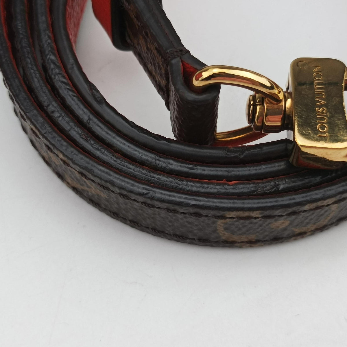 Vintage Louis Vuitton MARIGNAN Brown × Coquelicot Monogram Canvas×calf leather M44286 shoulderbag | stylenewstar