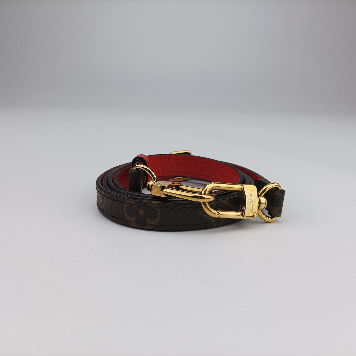 Vintage Louis Vuitton MARIGNAN Brown × Coquelicot Monogram Canvas×calf leather M44286 shoulderbag | stylenewstar