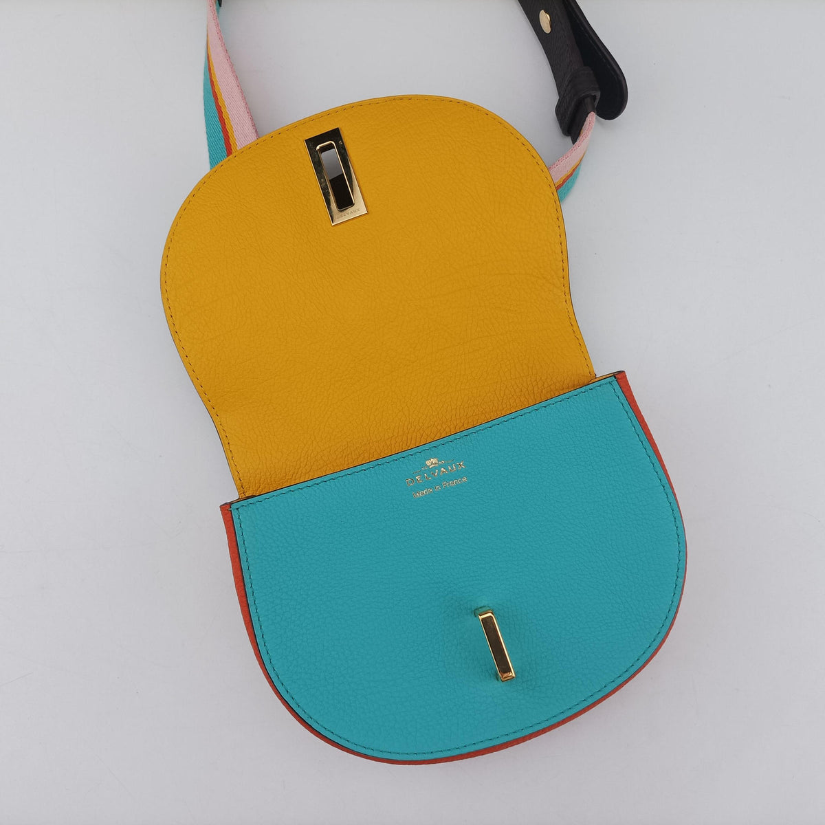Vintage Delvaux Le Mutin Brown x Multicolor Leather  shoulderbag | stylenewstar