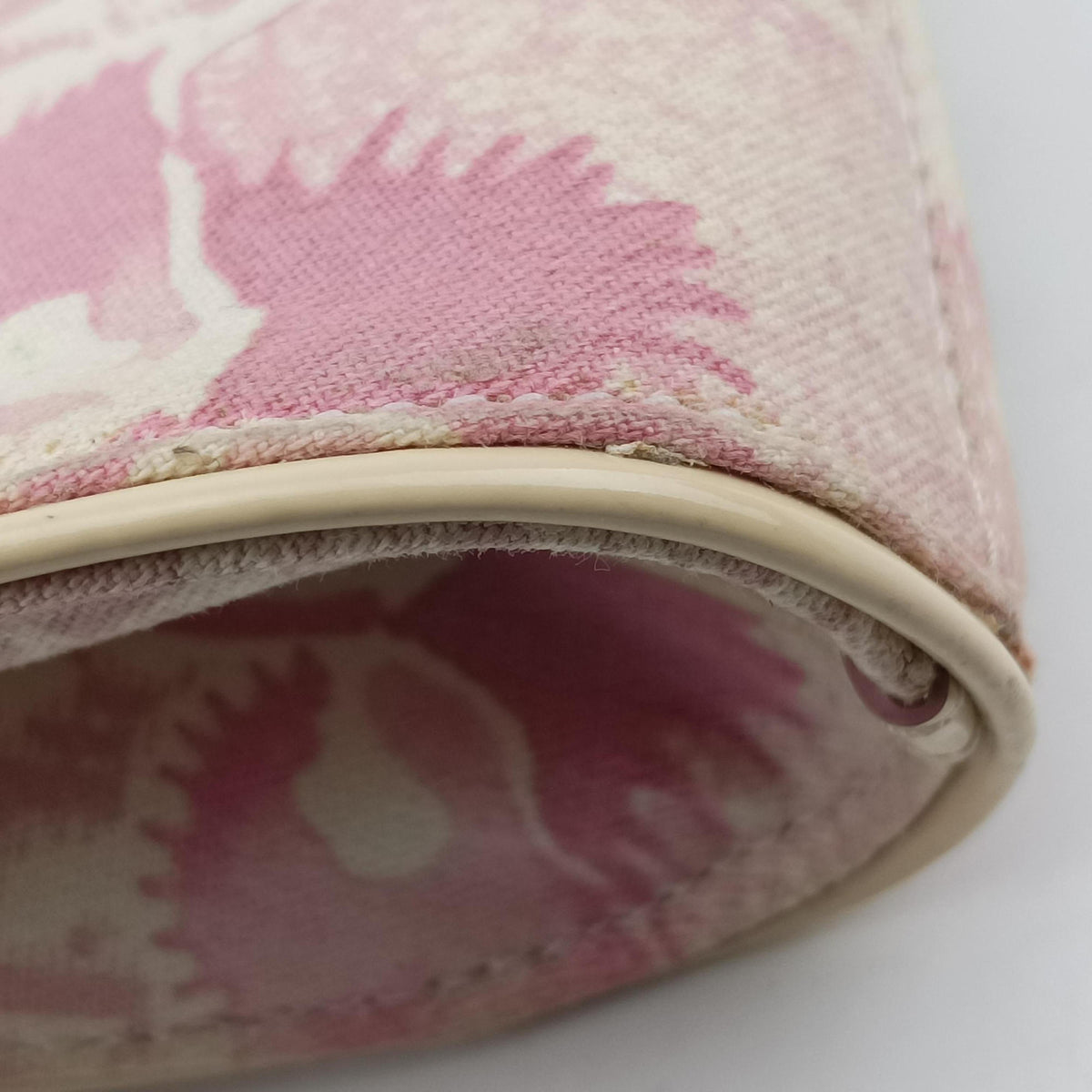 Vintage Christian Dior Trotter Cherry Blossom White×Multicolour canvas  shoulderbag | stylenewstar