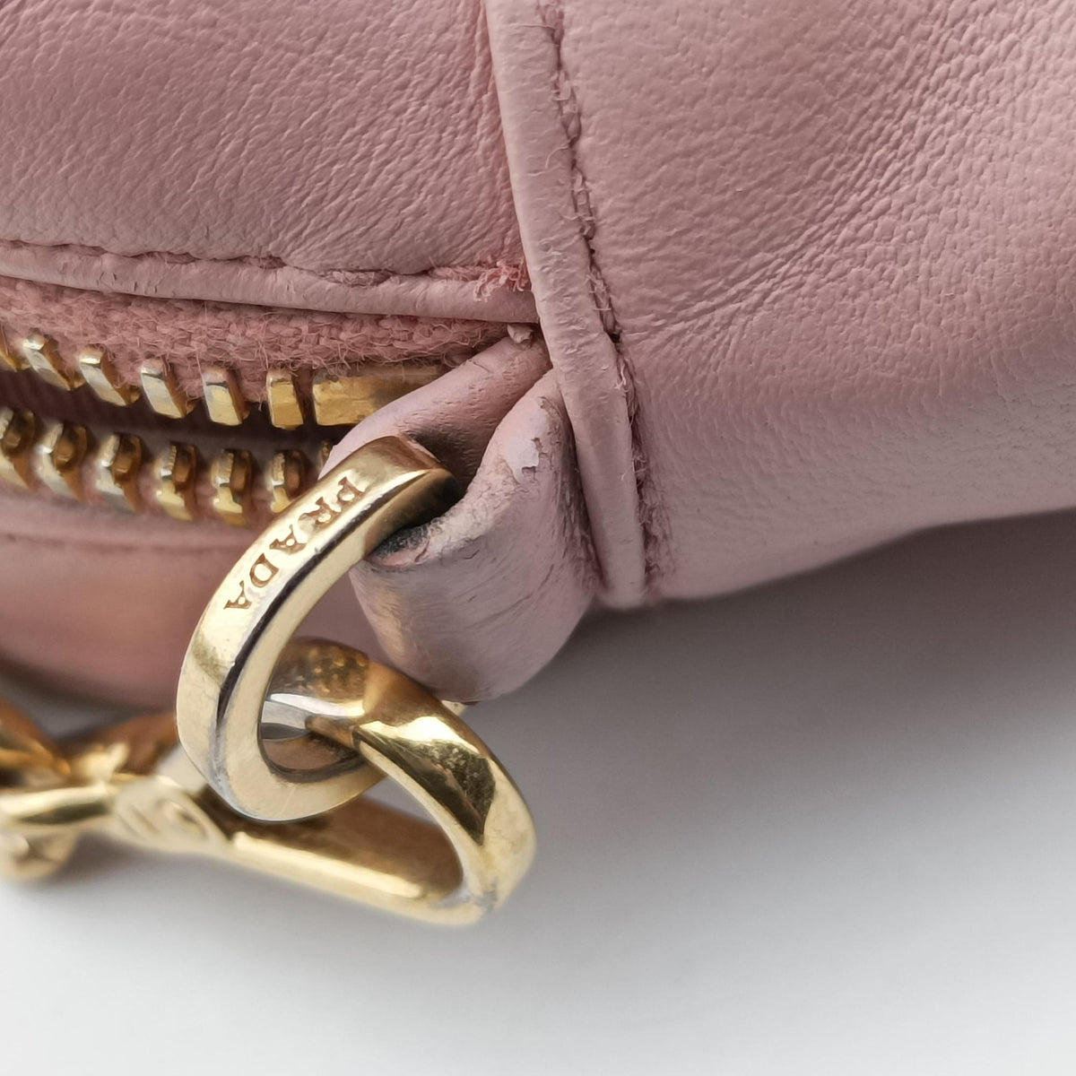Pre-owned Prada Gaufre Pink lambskin 1BH112 shoulderbag | stylenewstar