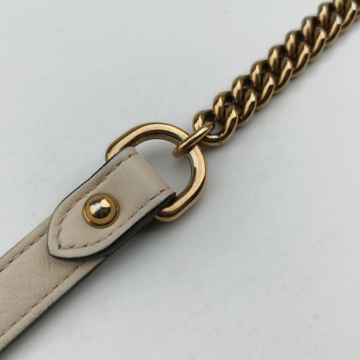 Secondhand Gucci GG Marmont White Leather 448065 shoulderbag | stylenewstar