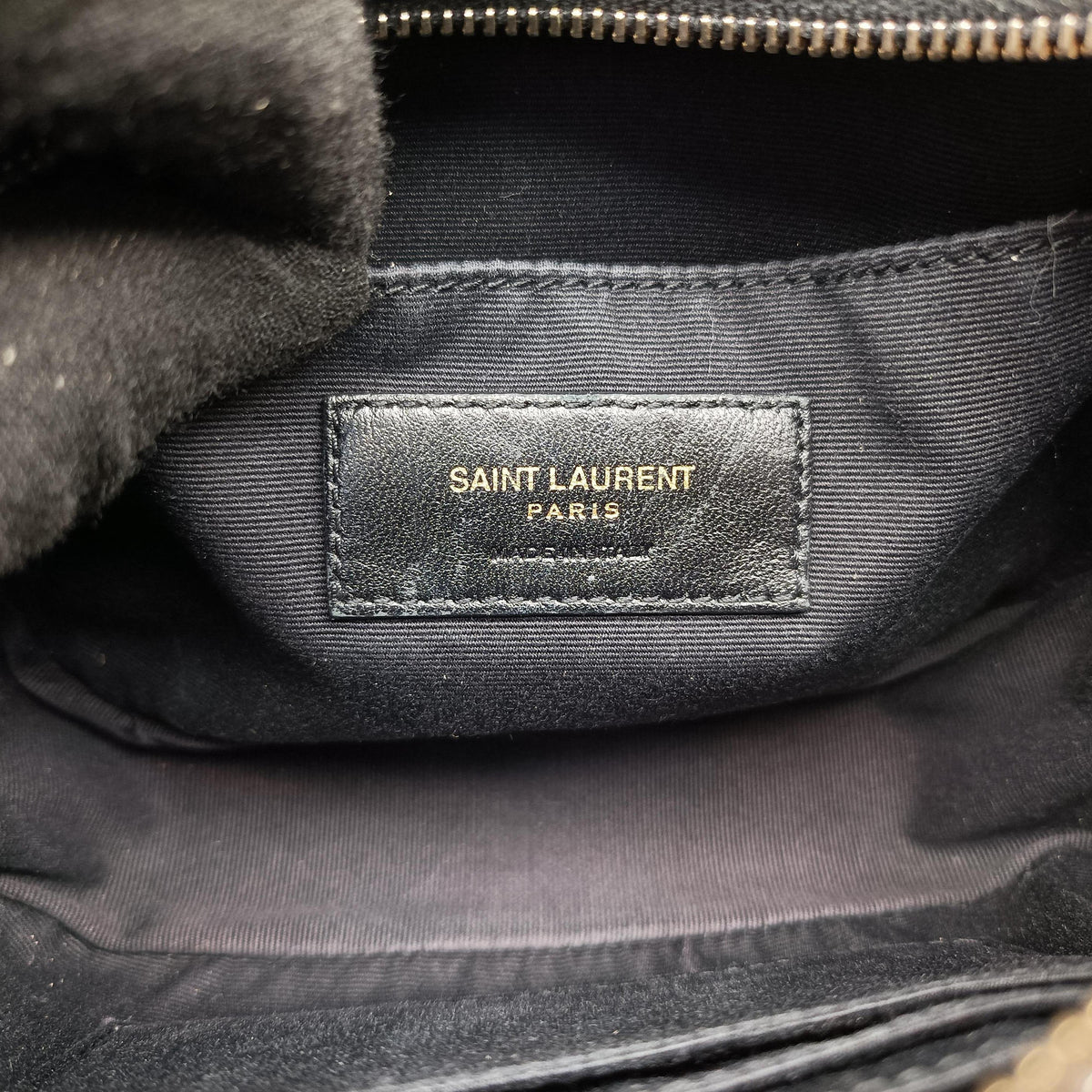 Secondhand Yves Saint Laurent LOU camera Black Leather 534817 shoulderbag | stylenewstar