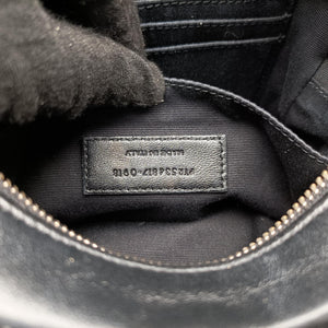 Secondhand Yves Saint Laurent LOU camera Black Leather 534817 shoulderbag | stylenewstar