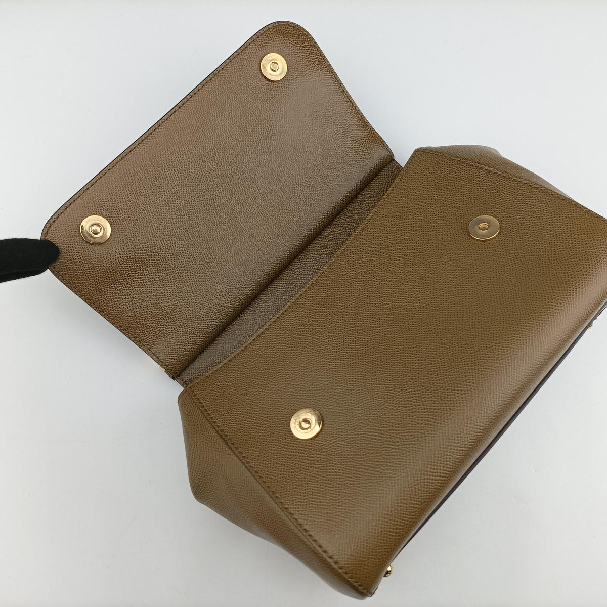 Pre-owned Dolce & Gabbana SICILY khaki Leather  shoulderbag | stylenewstar