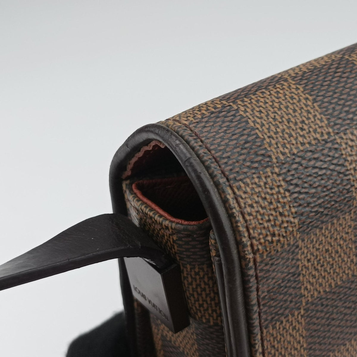 Pre-owned Louis Vuitton Tribeca Long EBENE Damier Canvas N51160 shoulderbag | stylenewstar