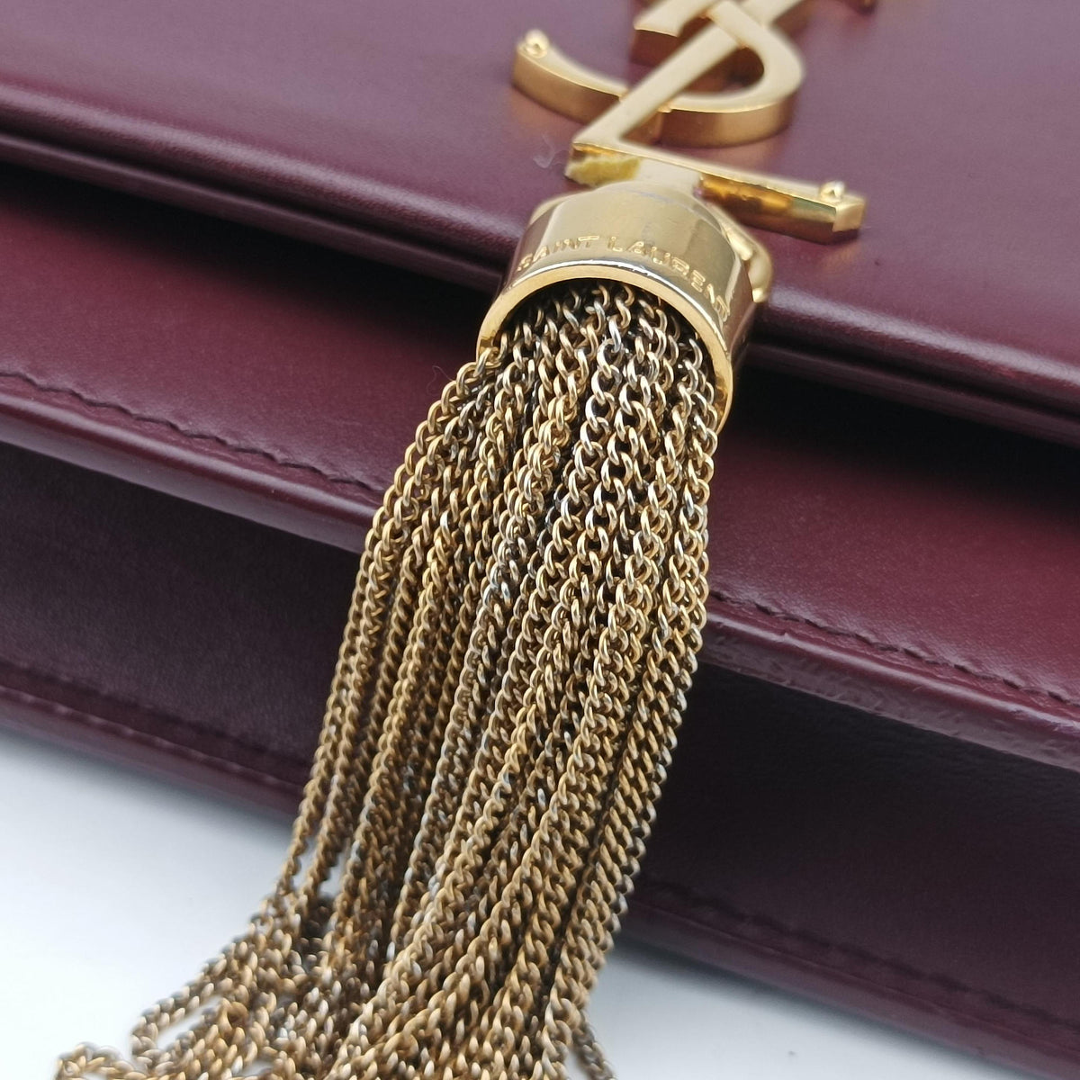 Pre-owned Yves Saint Laurent KATE Burgundy Leather 452159 shoulderbag | stylenewstar