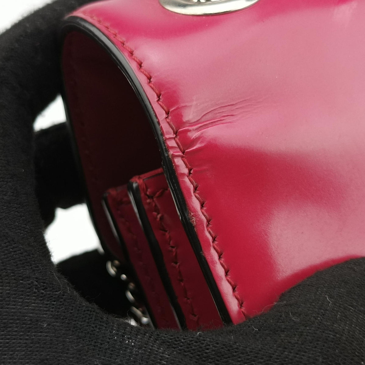Pre-owned Gucci Interlocking G Rose Patent Leather 387609 shoulderbag | stylenewstar
