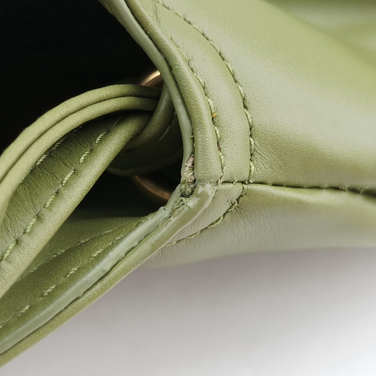 Pre-owned Bottega Veneta Baby Liberta Green Leather 826147V4SJ12498 shoulderbag | stylenewstar