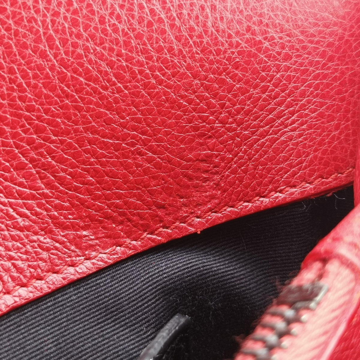Vintage Yves Saint Laurent COLLEGE Red Leather 428056 shoulderbag | stylenewstar