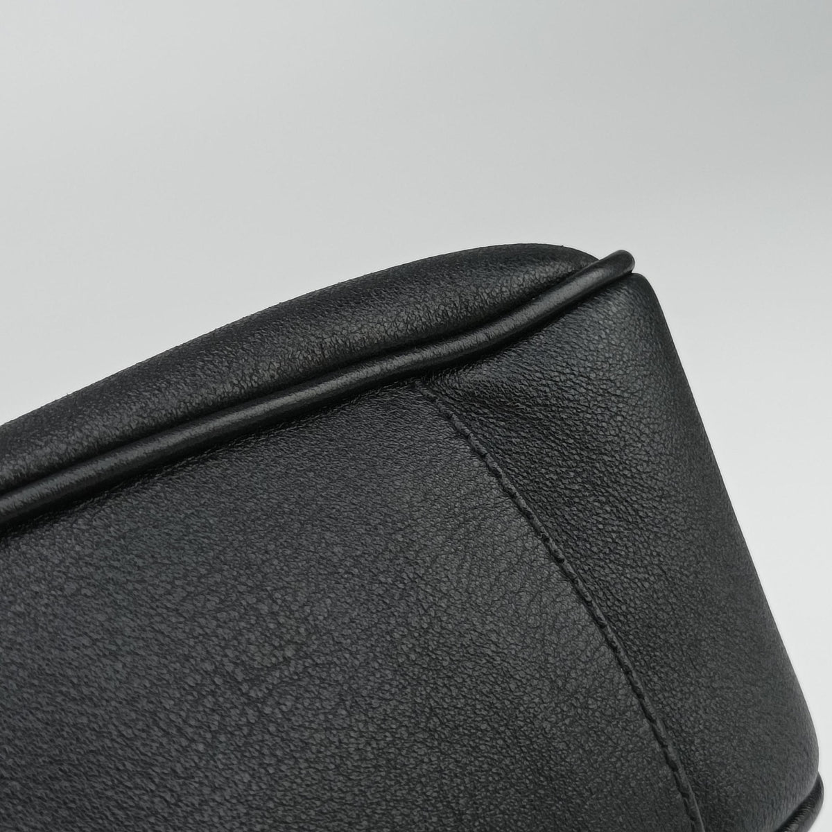 Pre-owned Gucci Bamboo Black Leather 746124 shoulderbag | stylenewstar