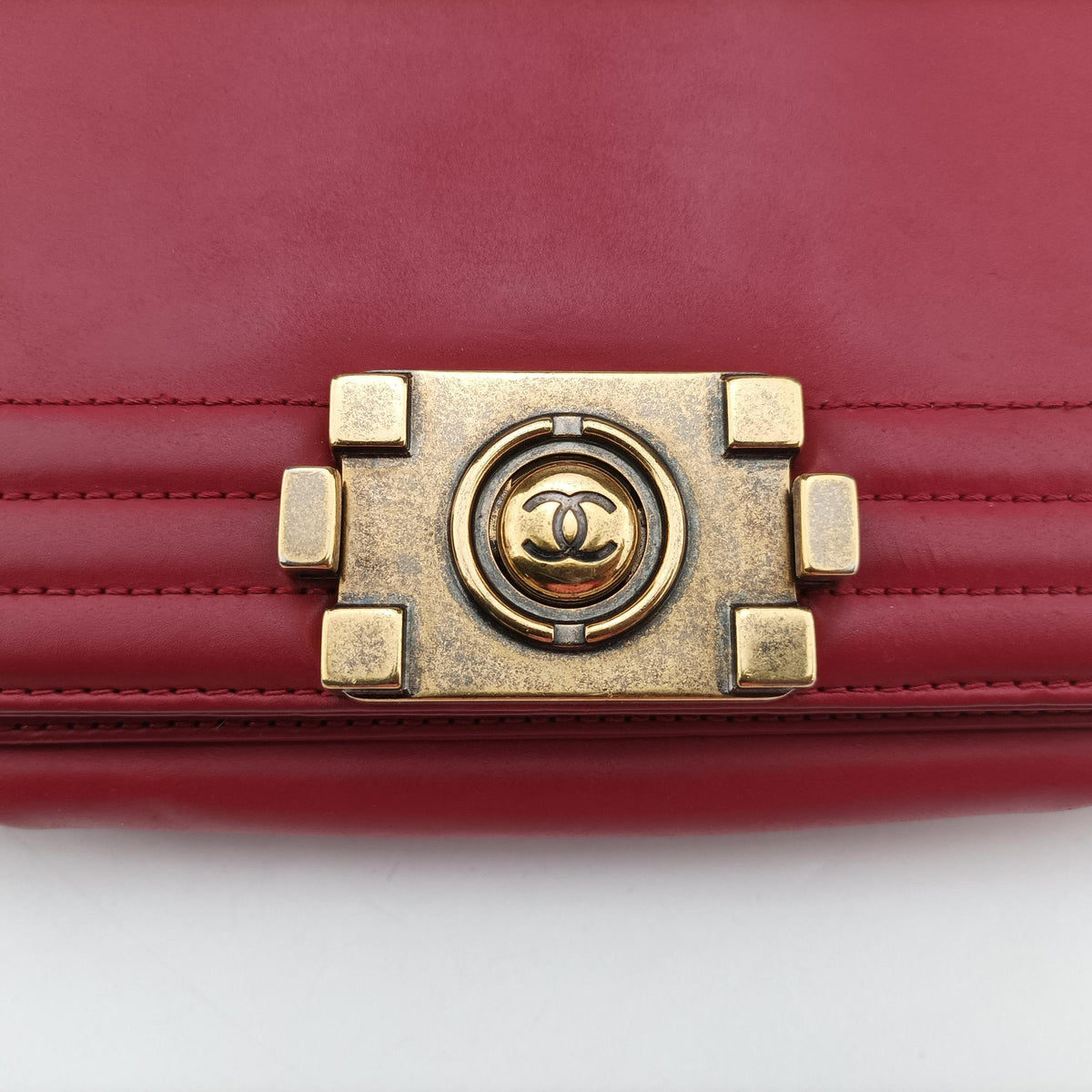 Pre-owned Chanel BOY CHANEL Red Leather A66713 shoulderbag | stylenewstar