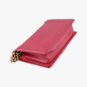 Pre-owned Chanel BOY CHANEL Red Leather A66713 shoulderbag | stylenewstar