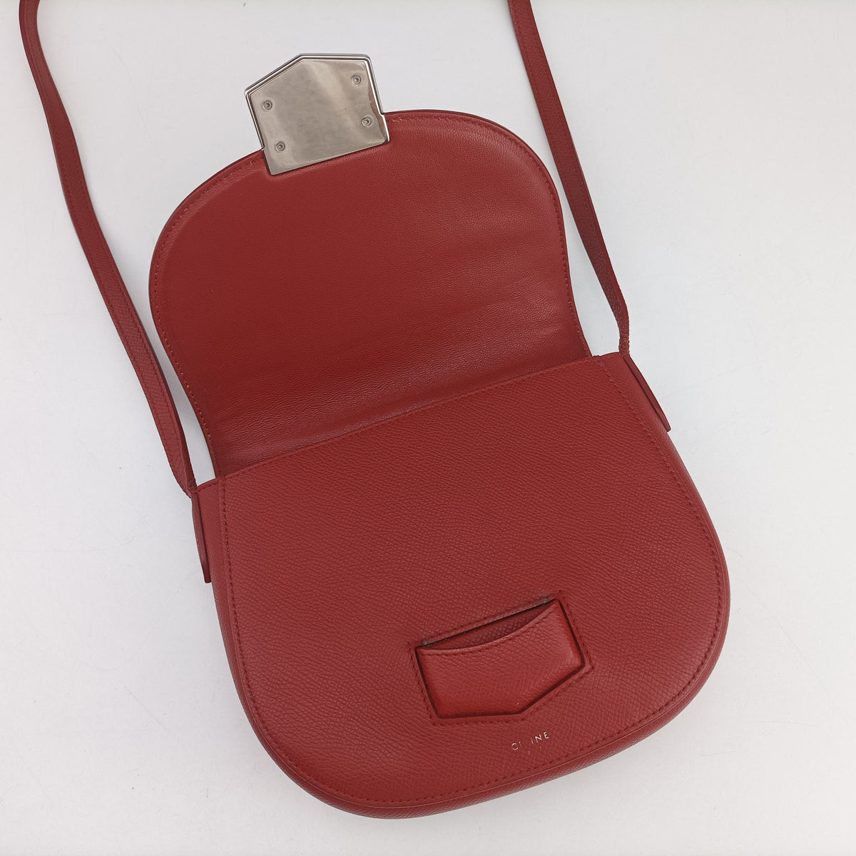 Secondhand Celine TROTTEUR Compact Red Leather  crossbodybag | stylenewstar