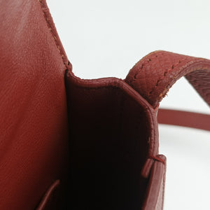 Secondhand Celine TROTTEUR Compact Red Leather  crossbodybag | stylenewstar