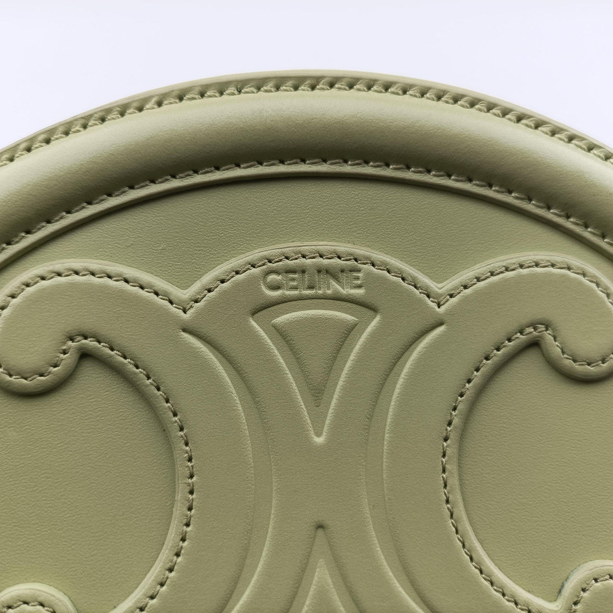 Pre-owned Celine Oval Purse Cuir Triomphe Green Leather  shoulderbag | stylenewstar