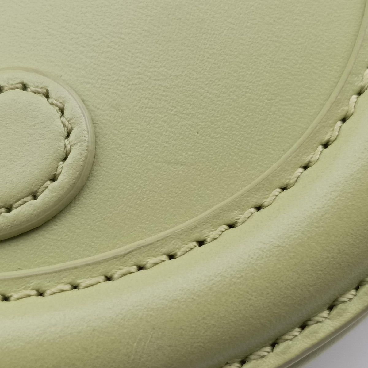Pre-owned Celine Oval Purse Cuir Triomphe Green Leather  shoulderbag | stylenewstar