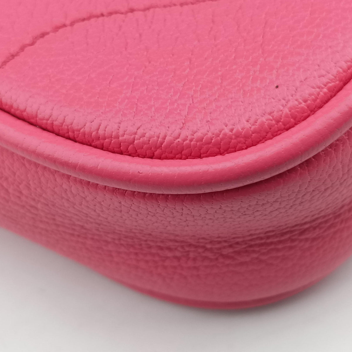Pre-owned Gucci Aphrodite Pink Leather 739076 handbag | stylenewstar