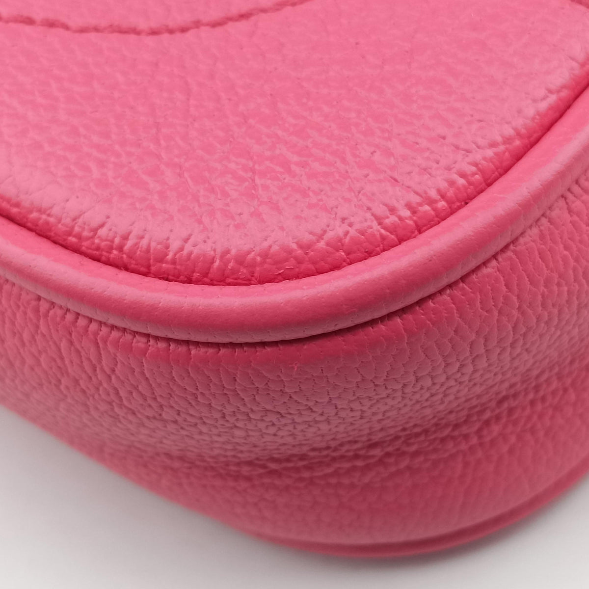 Pre-owned Gucci Aphrodite Pink Leather 739076 handbag | stylenewstar
