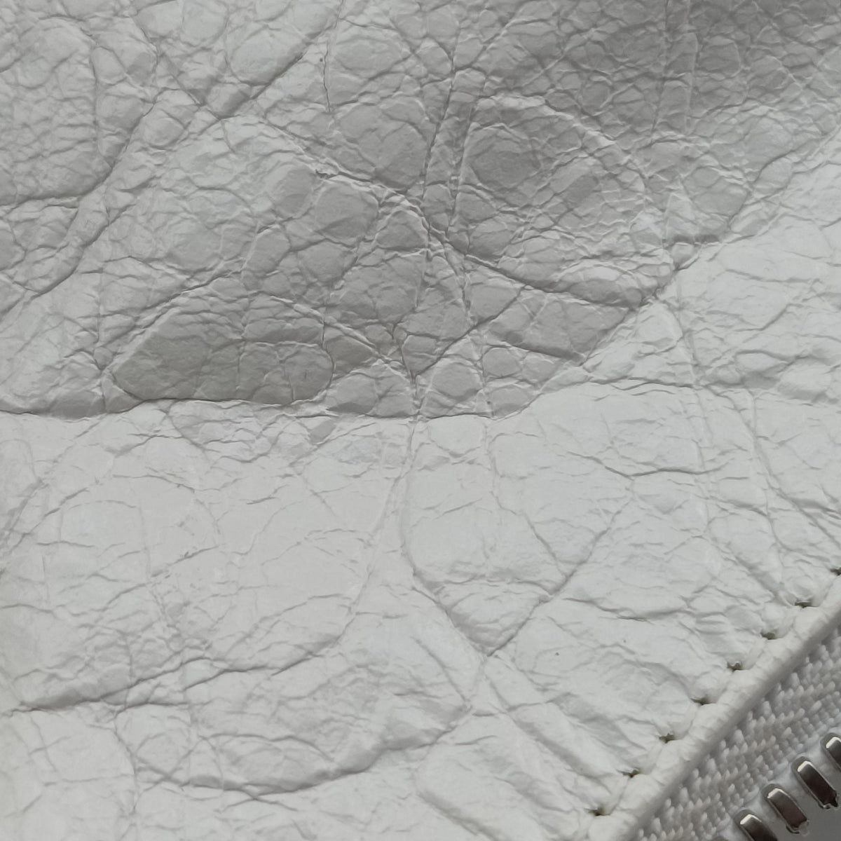 Pre-owned Balenciaga Le Cagole White lambskin  shoulderbag | stylenewstar