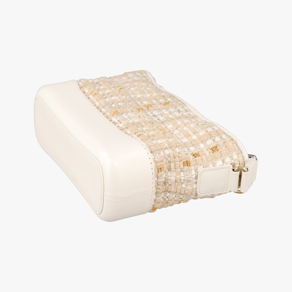 Pre-owned Chanel GABRIELLE White Fabric× Leather A91810 shoulderbag | stylenewstar