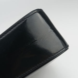 Pre-owned Yves Saint Laurent LE 5 a 7 Mini Hobo Black Patent 57223 shoulderbag | stylenewstar