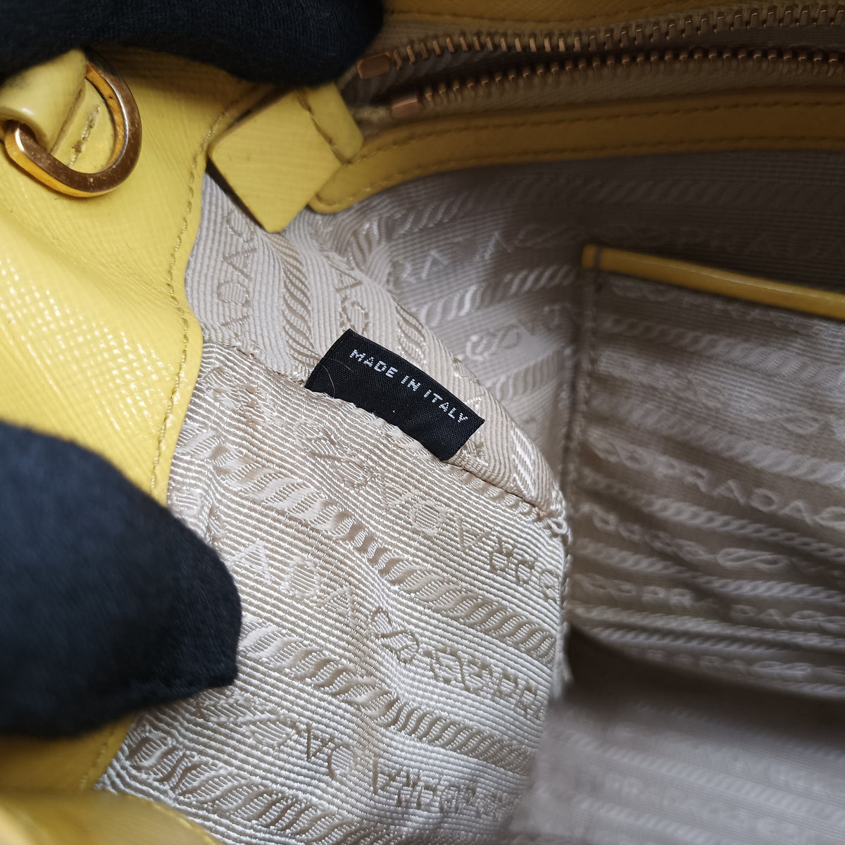 Vintage Prada Galleria Yellow Patent BN1874 handbag | stylenewstar