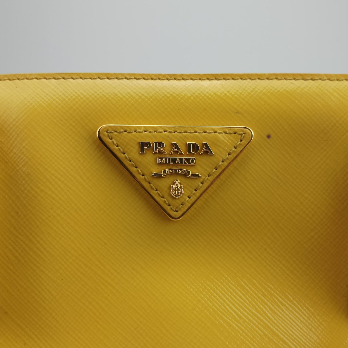 Vintage Prada Galleria Yellow Patent BN1874 handbag | stylenewstar