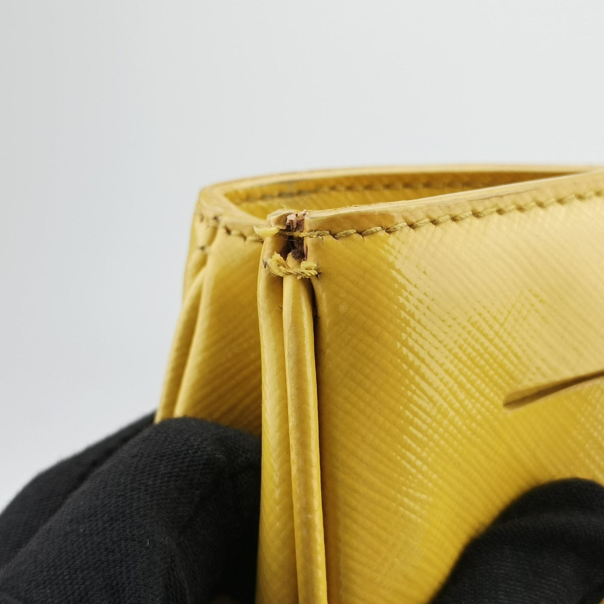 Vintage Prada Galleria Yellow Patent BN1874 handbag | stylenewstar