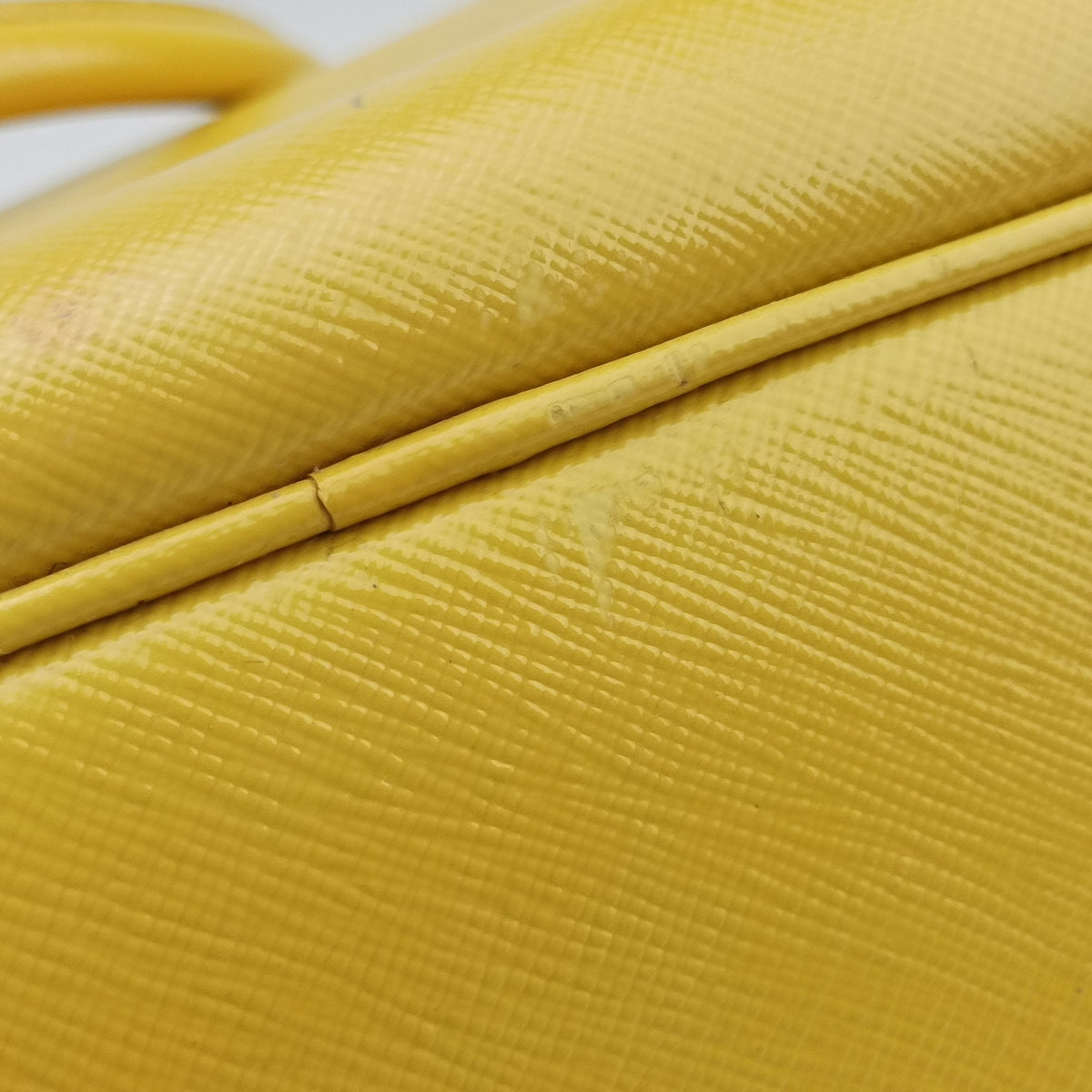 Vintage Prada Galleria Yellow Patent BN1874 handbag | stylenewstar