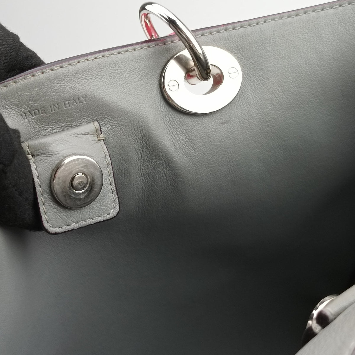 Secondhand Christian Dior Diorissimo Rose Leather  shoulderbag | stylenewstar