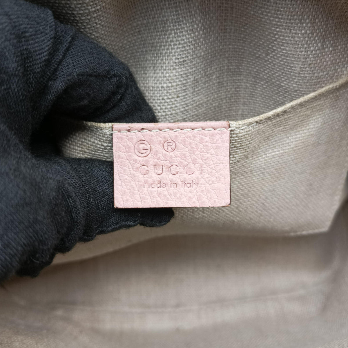 Secondhand Gucci Interlocking G charm Dome Pink Leather 449661 shoulderbag | stylenewstar
