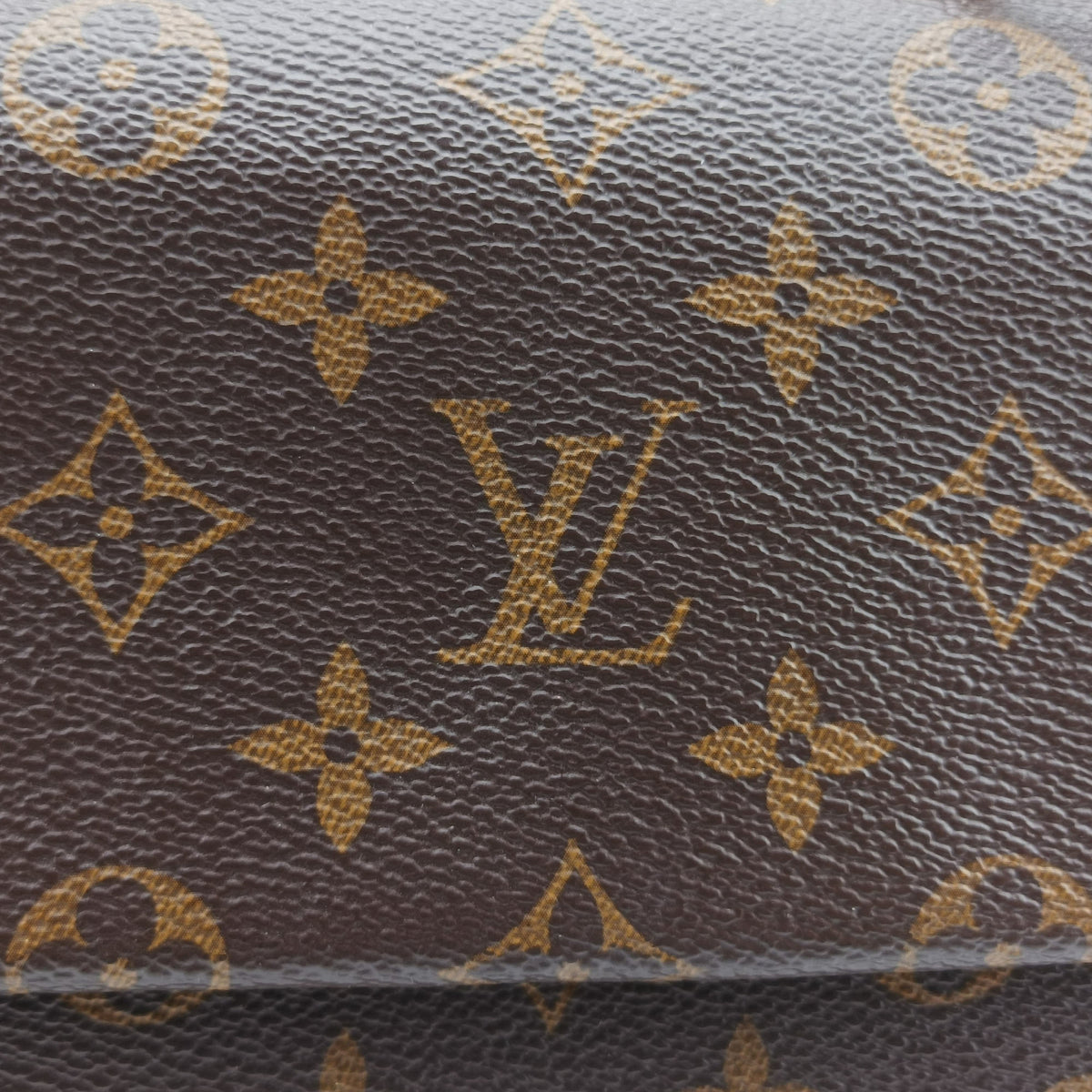 Vintage Louis Vuitton Cluny BB Brown Monogram Canvas M42738 shoulderbag | stylenewstar