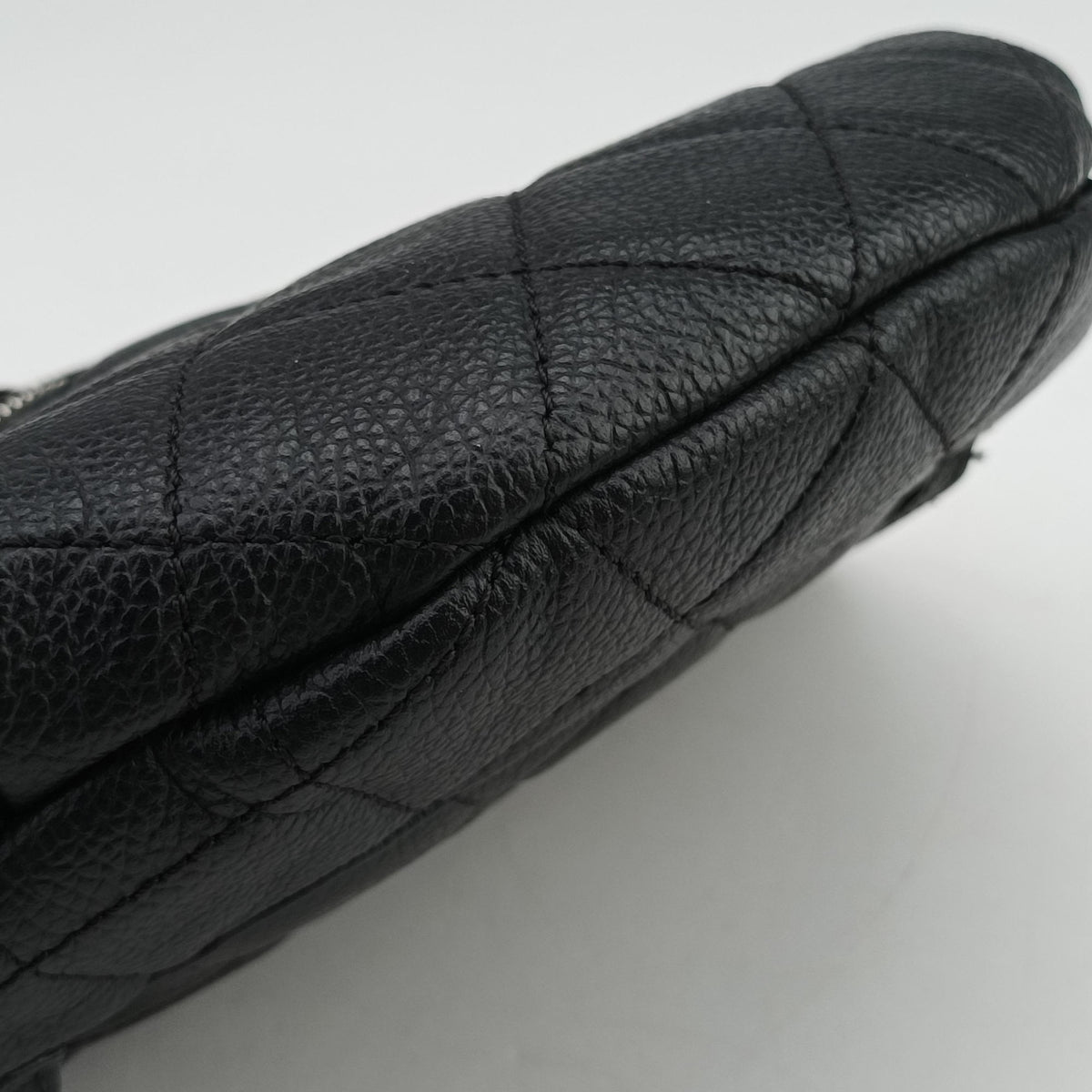 Pre-owned Chanel Uniform Black Leather  bum bag/waist bag | stylenewstar