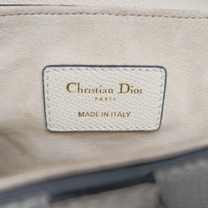 Pre-owned Christian Dior Saddle White Leather  handbag | stylenewstar