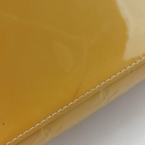 Pre-owned Louis Vuitton Brea MM Dunne Vernis M90180 shoulderbag | stylenewstar