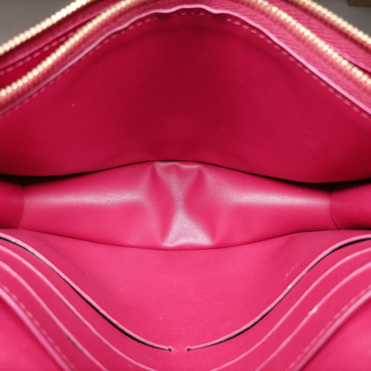 Pre-owned Louis Vuitton Portefeuille FLORE Chain brown×FUCHSIA Monogram Canvas×calf leather M69578 shoulderbag | stylenewstar