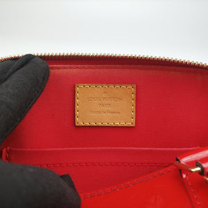 Pre-owned Louis Vuitton Alma BB CERISE Vernis M90174 shoulderbag | stylenewstar