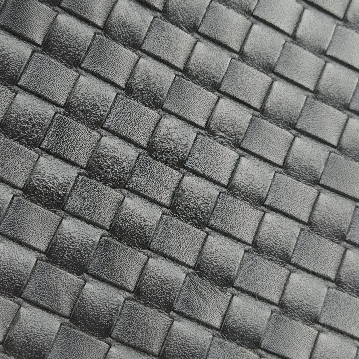 Pre-owned Bottega Veneta Intrecciato Black lambskin  shoulderbag | stylenewstar