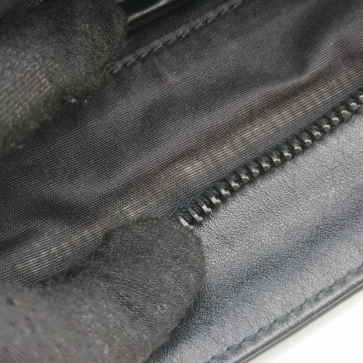 Pre-owned Bottega Veneta Intrecciato Black lambskin  shoulderbag | stylenewstar
