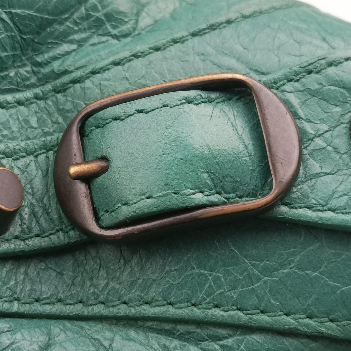 Pre-owned Balenciaga The Twiggy Green lambskin 128523 shoulderbag | stylenewstar