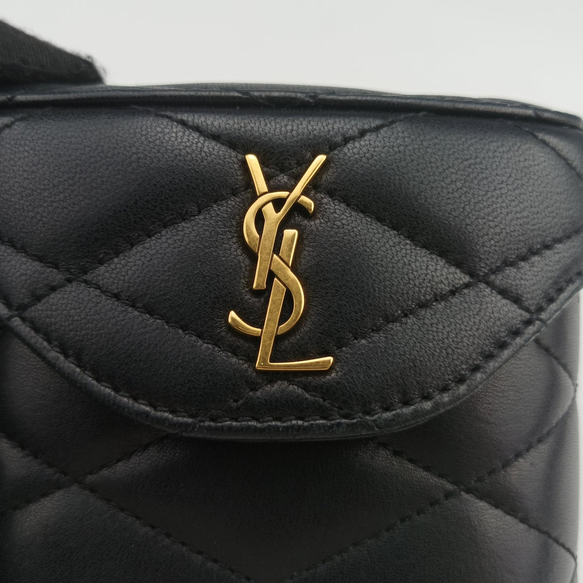 Pre-owned Yves Saint Laurent June Mini Black Leather 766793 shoulderbag | stylenewstar