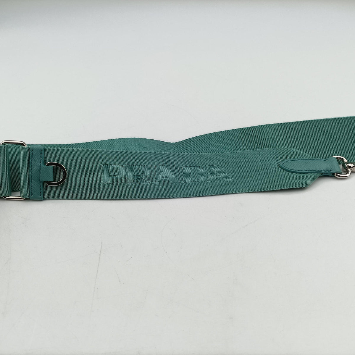 Vintage Prada Re-Edition 2005 Re-Nylon Green nylon 1BH204 shoulderbag | stylenewstar