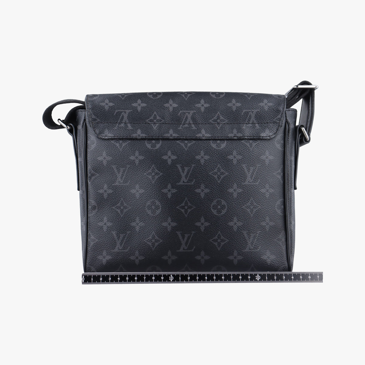 Pre-owned Louis Vuitton District PM Noir Monogram Eclipse M44000 shoulderbag | stylenewstar