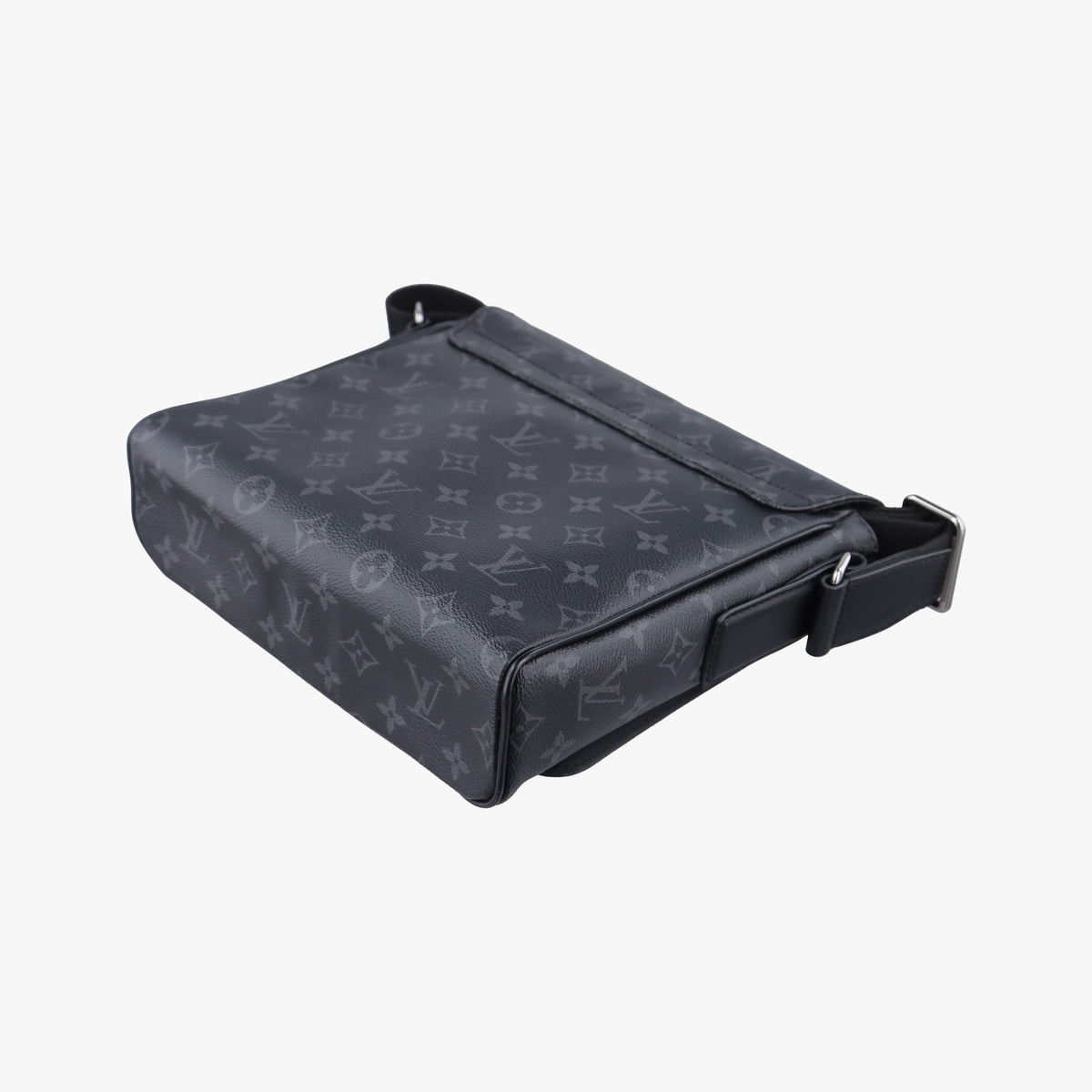 Pre-owned Louis Vuitton District PM Noir Monogram Eclipse M44000 shoulderbag | stylenewstar