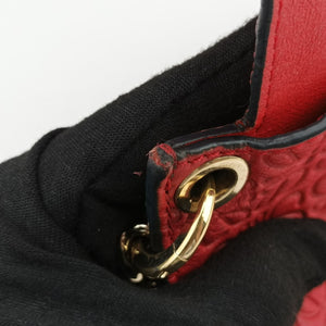 Pre-owned Loewe Avenue Red Leather  shoulderbag | stylenewstar