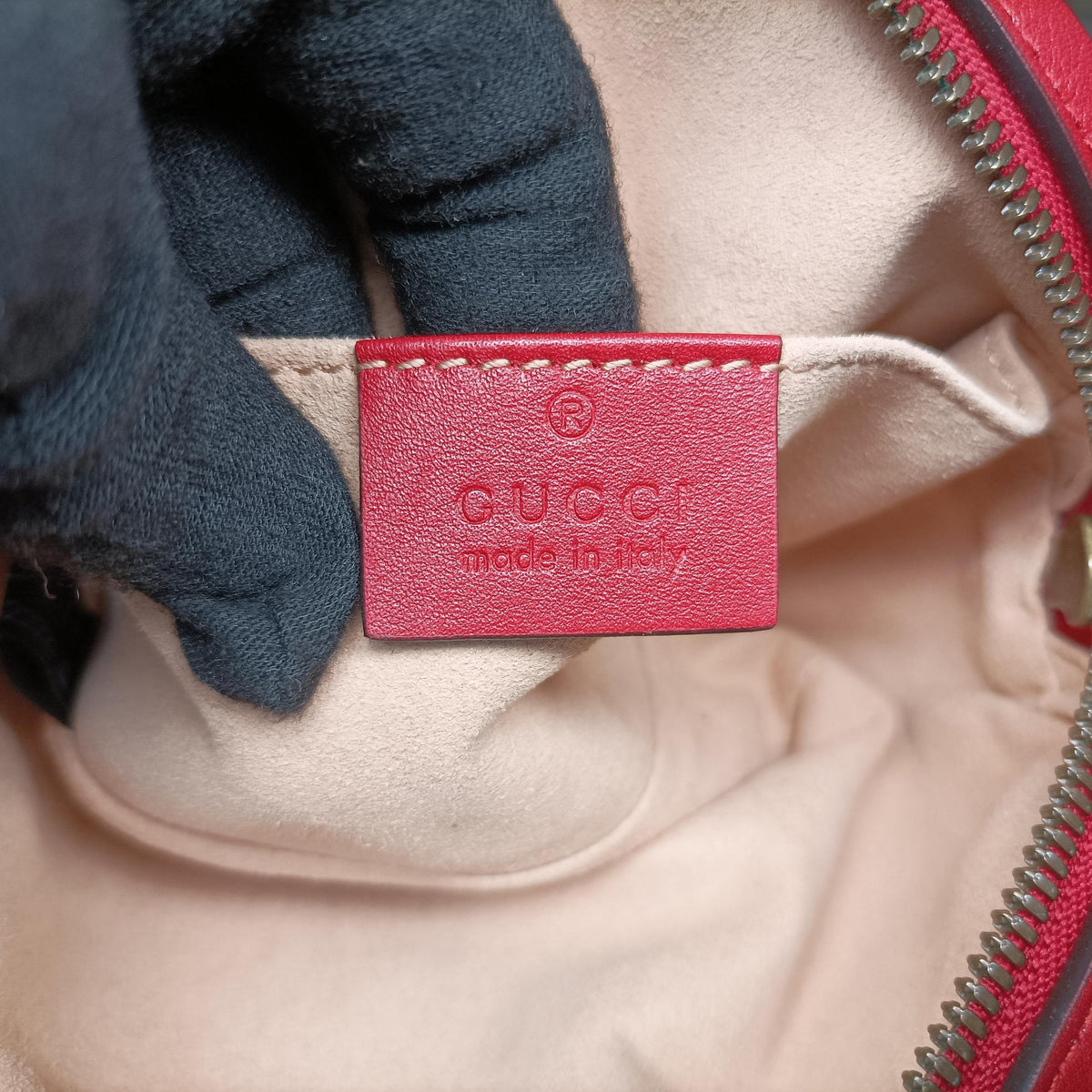 Pre-owned Gucci GG Marmont Red Leather 476434 bum bag/waist bag | stylenewstar