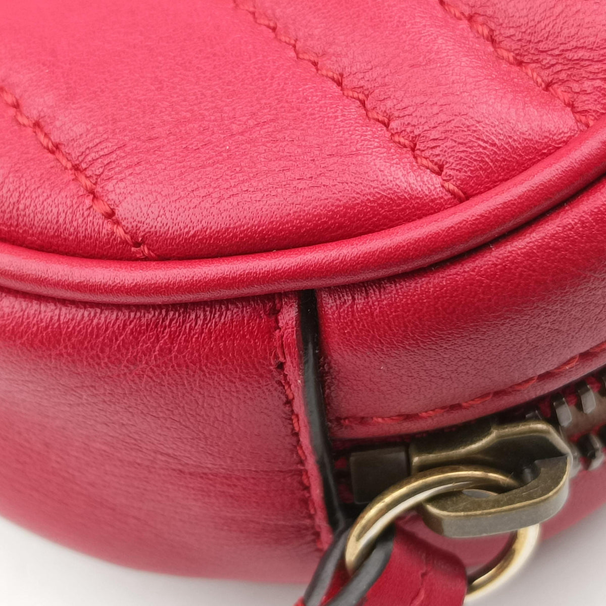 Pre-owned Gucci GG Marmont Red Leather 476434 bum bag/waist bag | stylenewstar